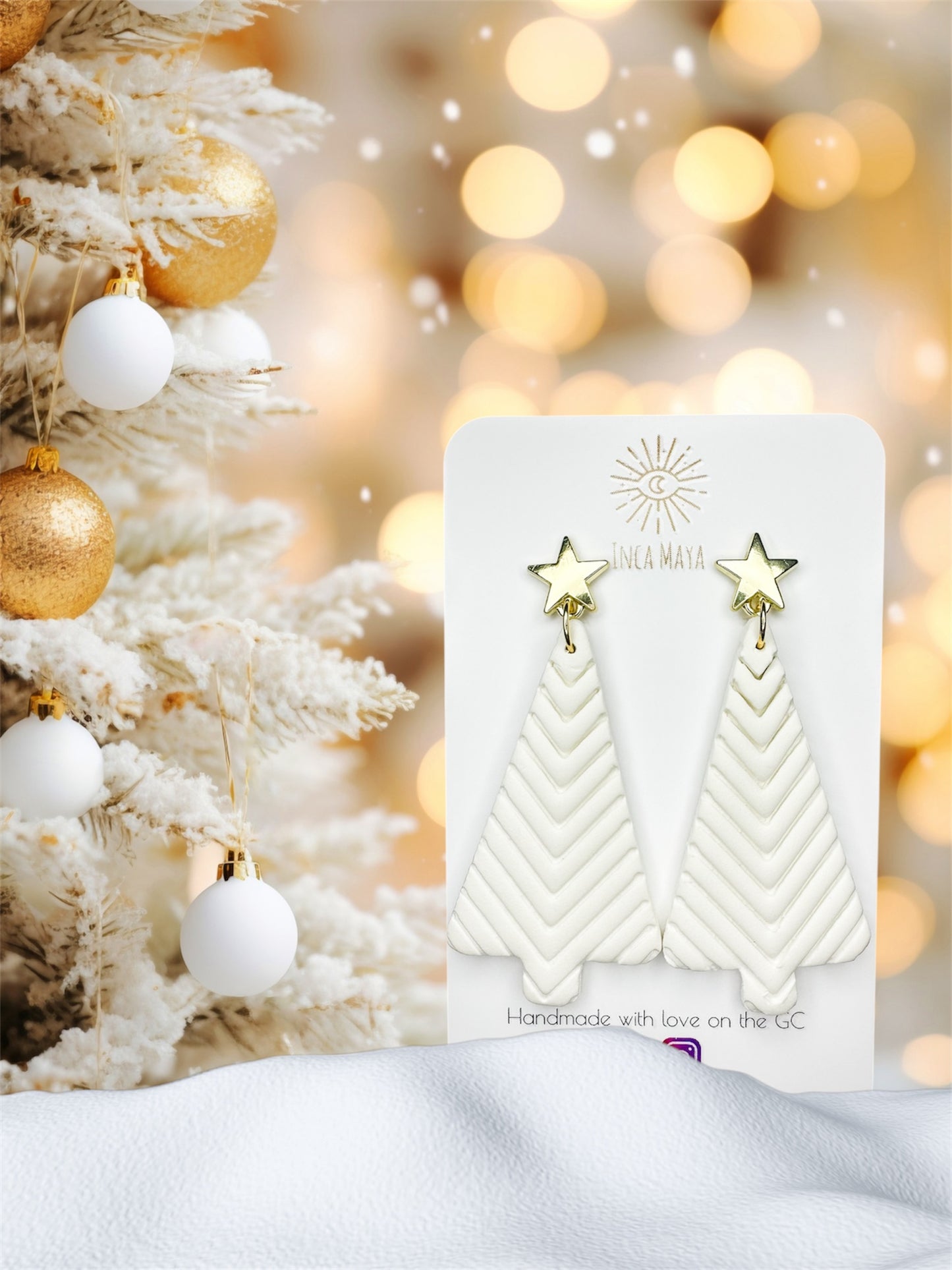 Gold Star White Christmas Tree Dangles
